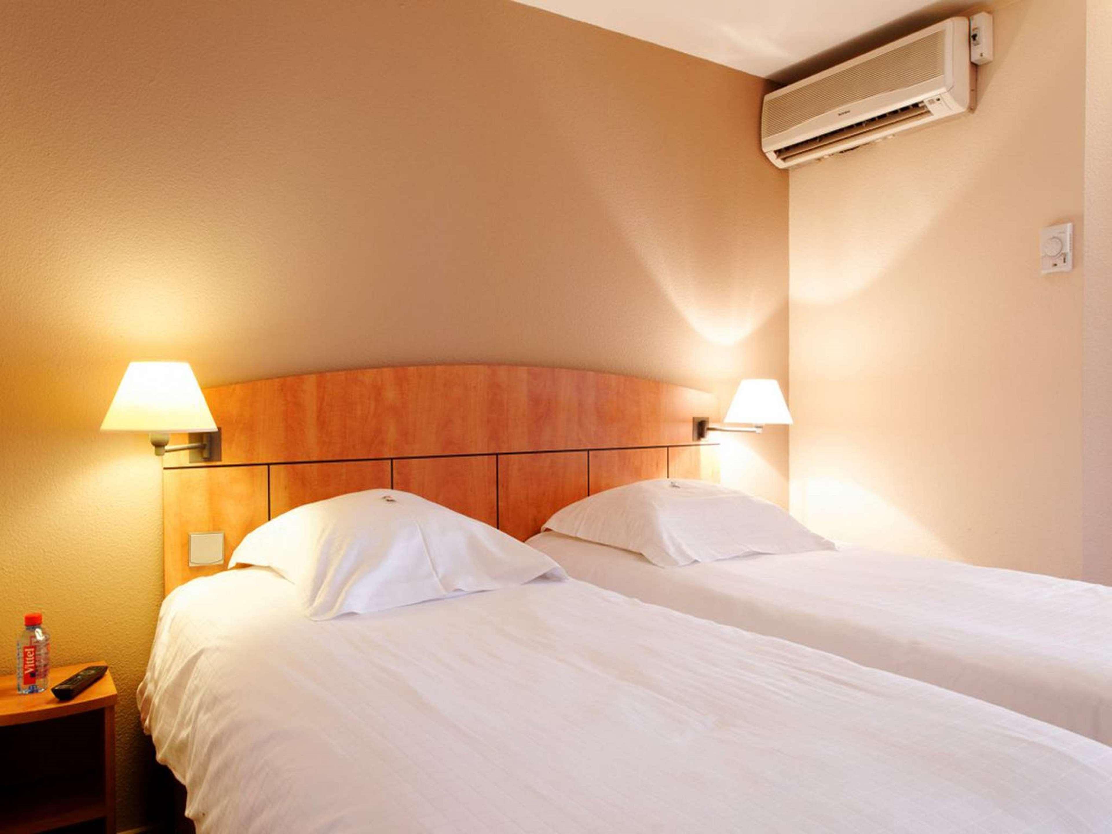 Best Western Bourgoin Jallieu Buitenkant foto