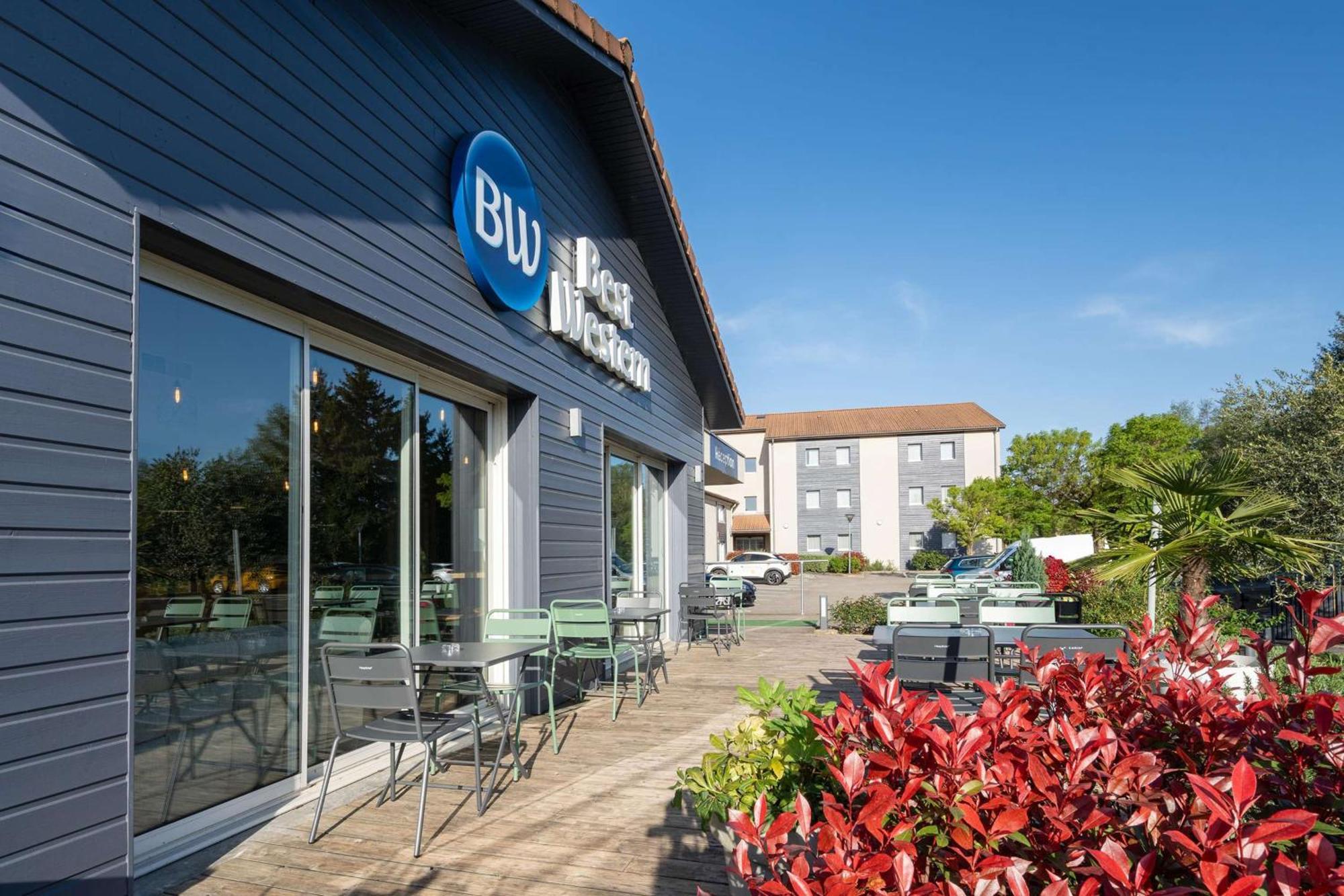 Best Western Bourgoin Jallieu Buitenkant foto